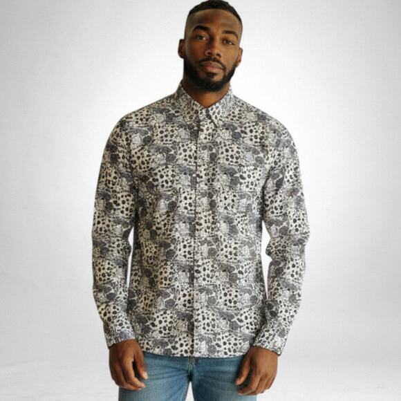 Animal Print Pattern Block Print Button Up Shirt Mens Small White Going Out - Picture 1 of 16